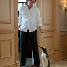 Jim Carrey in una scena de i Pinguini di Mr. Popper