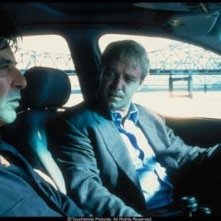 Al Pacino e Russell Crowe in una scena del film Insider - Dietro la verità di Michael Mann