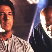 Dustin Hoffman E Samuel L Jackson In Una Scena Di Sfera 211048