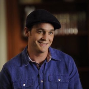 Ethan Embry in una scena dell'episodio Bo Me Once di Fairly Legal