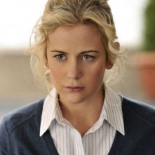 Rachael Carpani nel pilot di Against the Wall
