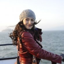 Sarah Shahi nel pilot di Fairly Legal