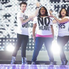 Chris Colfer, Amber Riley e Jenna Ushkowitz in Glee: The 3D Concert Movie