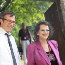 Claudia Cardinale e il direttore Olivier Pere a Locarno
