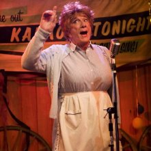 Leslie Nielsen en travesti nel film Horror Movie (2009)