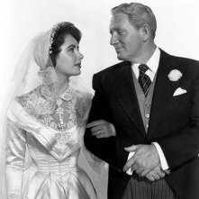 Spencer Tracy ed Elizabeth Taylor ne Il padre della sposa