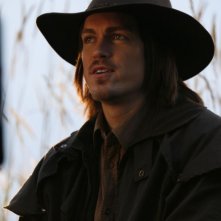 Steve Howey in una scena di Horror Movie