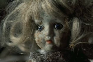 Teaser Trailer 2 - The Woman in Black