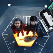 Mason Cook e Rowan Blanchard in Spy Kids: All the Time in the World