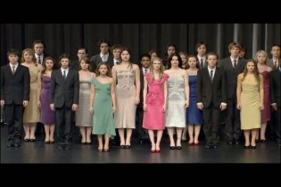 Trailer Italiano - Dancing Dreams - Sui passi di Pina Bausch