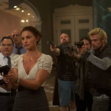 Tim Blake Nelson, Pruitt Taylor Vince, Rob Huebel (sullo sfondo) con la bella Ashley Judd ne Le regole della truffa