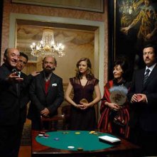 Catarina Wallenstein (al centro) in Singolarità di una ragazza bionda