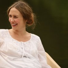 Una sorridente Vera Farmiga nel drammatico Higher Ground