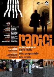 La locandina di Radici
