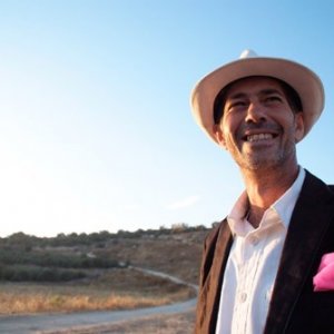 Akram Telawe in una sequenza di PINK SUBARU di Kazuya Ogawa