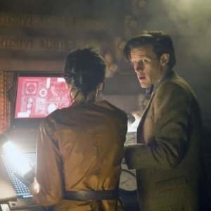 Doctor Who: Matt Smith in una scena dell'episodio The Almost People