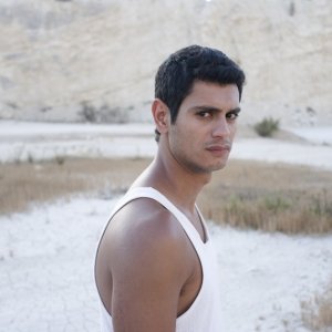 Edut (2011): una sequenza del film