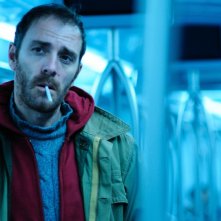 Valerio Mastandrea in Ruggine di Daniele Gaglianone. Nel film interpreta Carmine da adulto