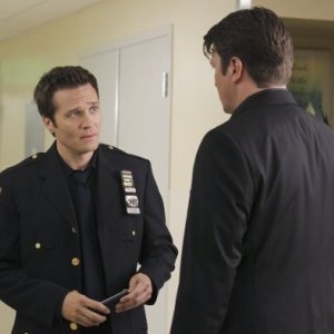 Castle: Seamus Dever e Nathan Fillion in Rise, premiere della quarta stagione della serie