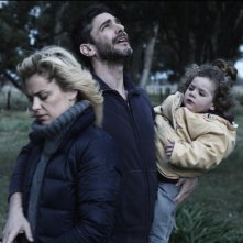 El Campo: Leonardo Sbaraglia e Dolores Fonzi in una scena