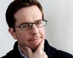 Ed Helms si sdoppia in due