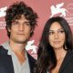 Monica Bellucci e Louis Garrel a Venezia in una torrida estate