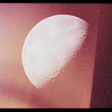 Apollo 18: la Luna in una sequenza del film