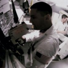Apollo 18: Warren Christie e Lloyd Owen in una scena