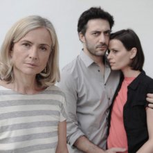 Cristina Comencini con Filippo Timi e Claudia Pandolfi in una foto promozionale per Quando la notte.