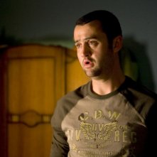 Doctor Who: Daniel Mays in una scena dell'episodio Night Terrors