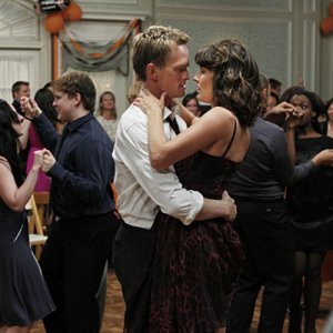How I Met Your Mother: Cobie Smulders e Neil Patrick Harris in una scena dell'episodio The Best Man