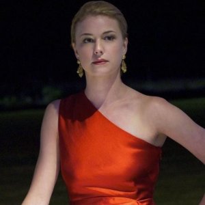 Revenge: Emily VanCamp nel pilot della serie