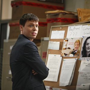 Unforgettable: Kevin Rankin nel pilot della serie