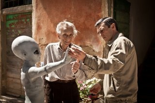L'ultimo terrestre: Roberto Herlitzka, Gabriele Spinelli e un alieno