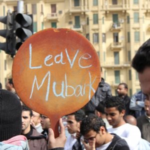 'Mubarak, Lascia' - un'immagine emblematica in Tahrir 2011