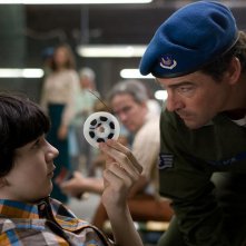 Super 8: Joel Courtney and Kyle Chandler in una scena