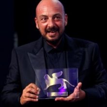 Venezia 2011: Emanuele Crialese, regista di Terraferma, con il Premio della Giuria