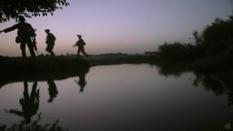 Trailer - Hell and Back Again