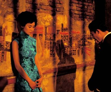 Maggie Cheung e Tony Leung nel film In the Mood for Love