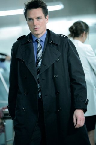 Torchwood - Miracle Day: John Barrowman nell'episodio The New World