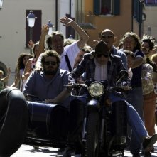 Bar Sport, gli interpreti del film in una scena