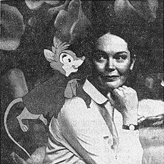 Elizabeth Hartman è la voce di Brisby del film d'animazione Brisby e il segreto di NIMH