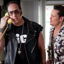 Kevin Dillon e Andrew Dice Clay in una scena dell'episodio The Big Bang dell'ottava stagione di Entourage