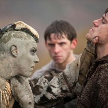 The Eagle: Channing Tatum e Jamie Bell (sullo sfondo) in una scena