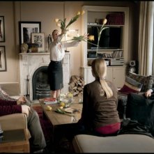 Christoph Waltz, Jodie Foster, John C. Reilly e Kate Winslet in una sequenza di Carnage