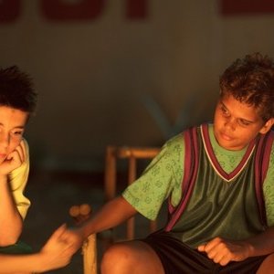 Mad Bastards: una scena notturna del film