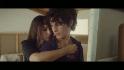 Trailer - Un été brûlant