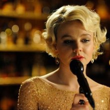 Carey Mulligan in un primo piano dal film Shame di Steve McQueen