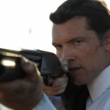 Sam Worthington in una sequenza di Texas Killing Fields