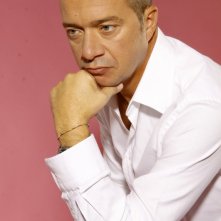 Un'immagine promozionale di Arturo Gambardella.